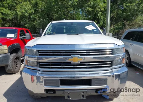 2015 Chevrolet Silverado 3500Hd Wt z USA, uszkodzony, nr VIN 1GC2KYEG2FZ556595